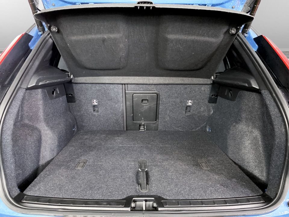 Used Volvo XC40 2023 for sale - 77620977: Photo 21