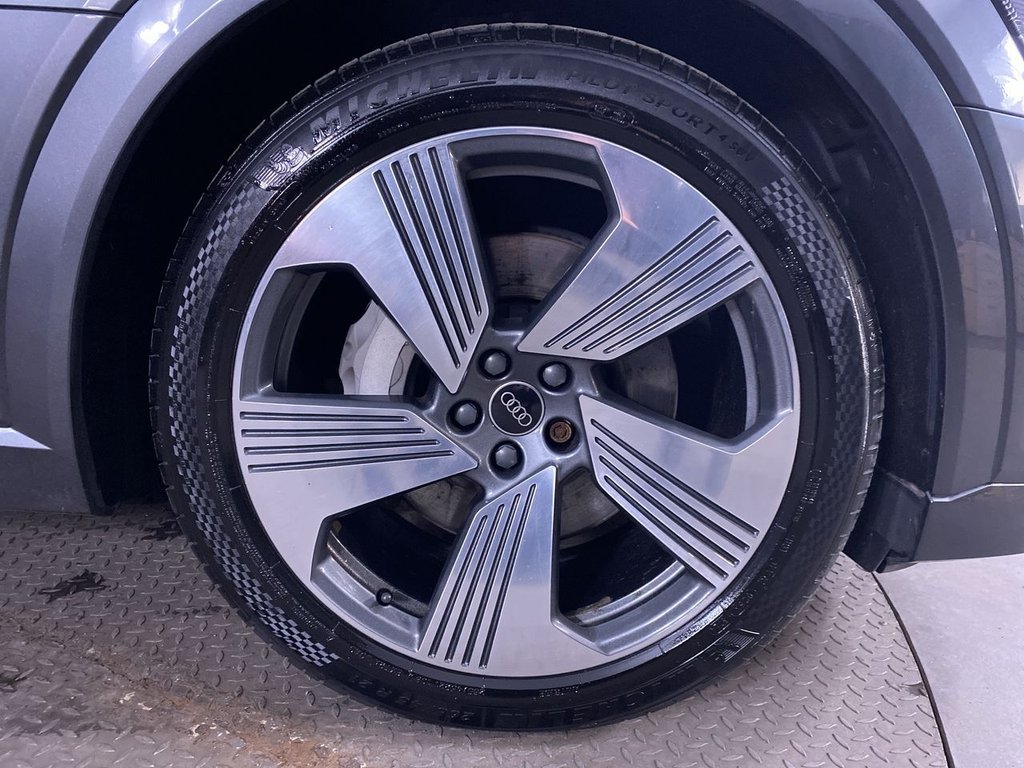Used Audi e-tron 2022 for sale - 77111249: Photo 12
