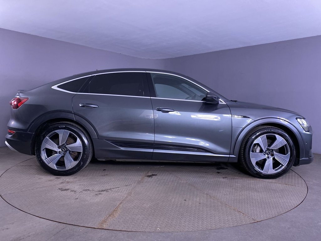 Used Audi e-tron 2022 for sale - 77111249: Photo 9