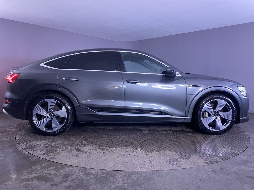 Used Audi e-tron 2022 for sale - 76509835: Photo 16