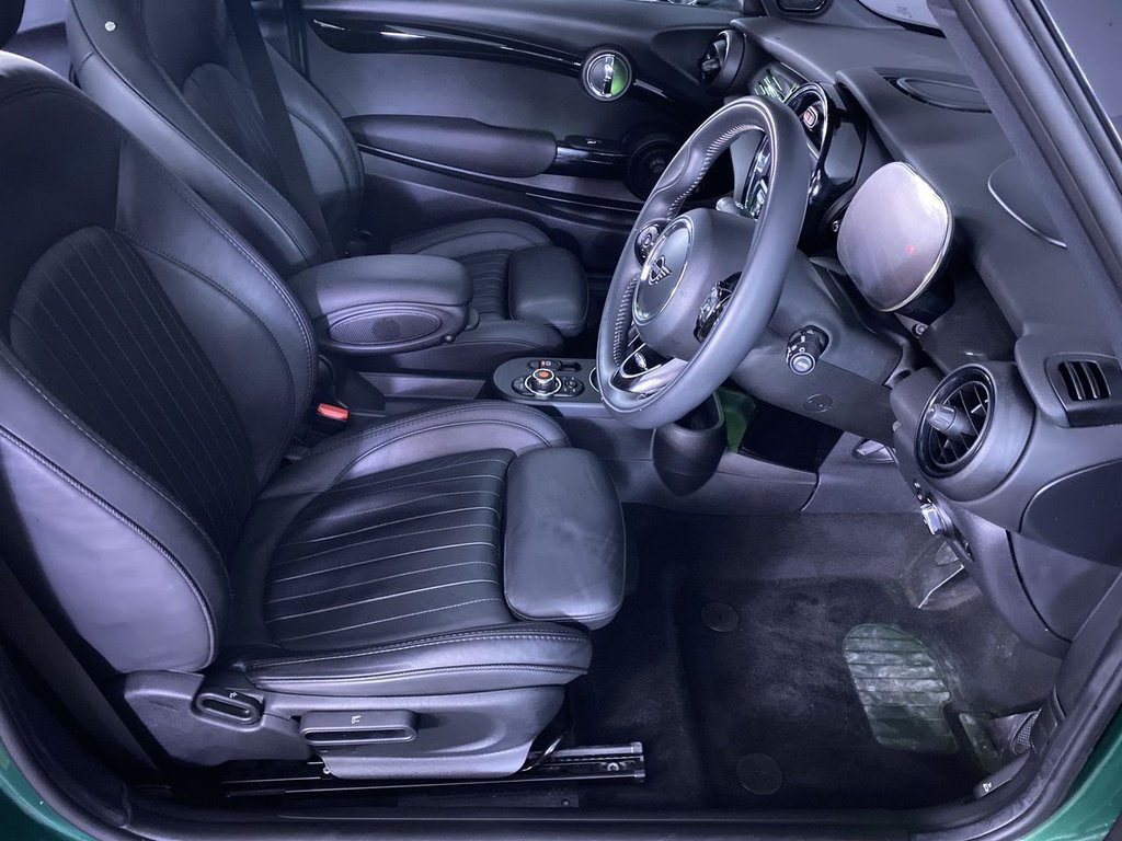 Used MINI Electric Hatch 2020 for sale - 76962222: Photo 15