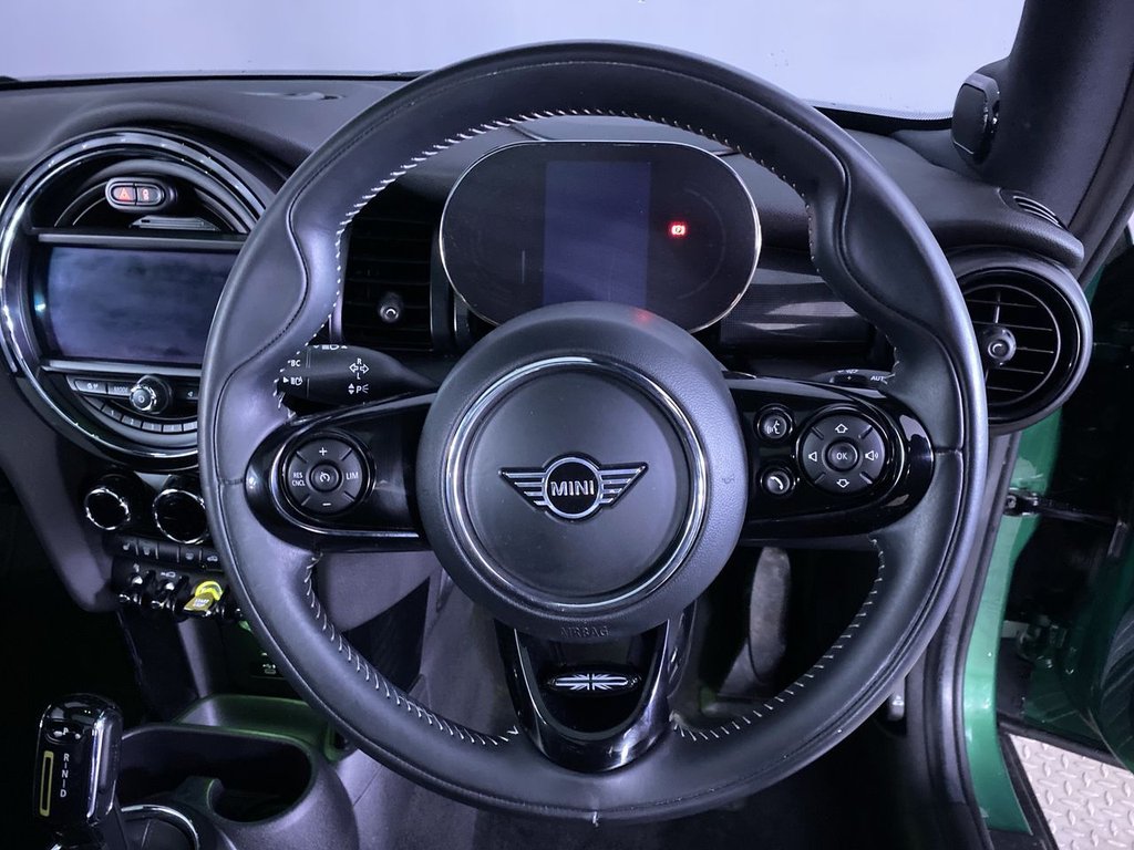 Used MINI Electric Hatch 2020 for sale - 76962222: Photo 16