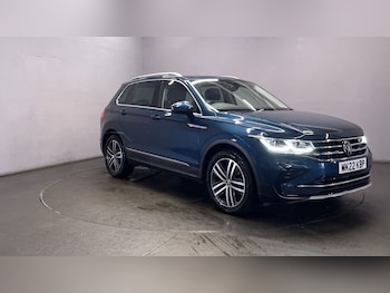 Used Volkswagen Tiguan 2022 for sale - 76185169: Photo 2