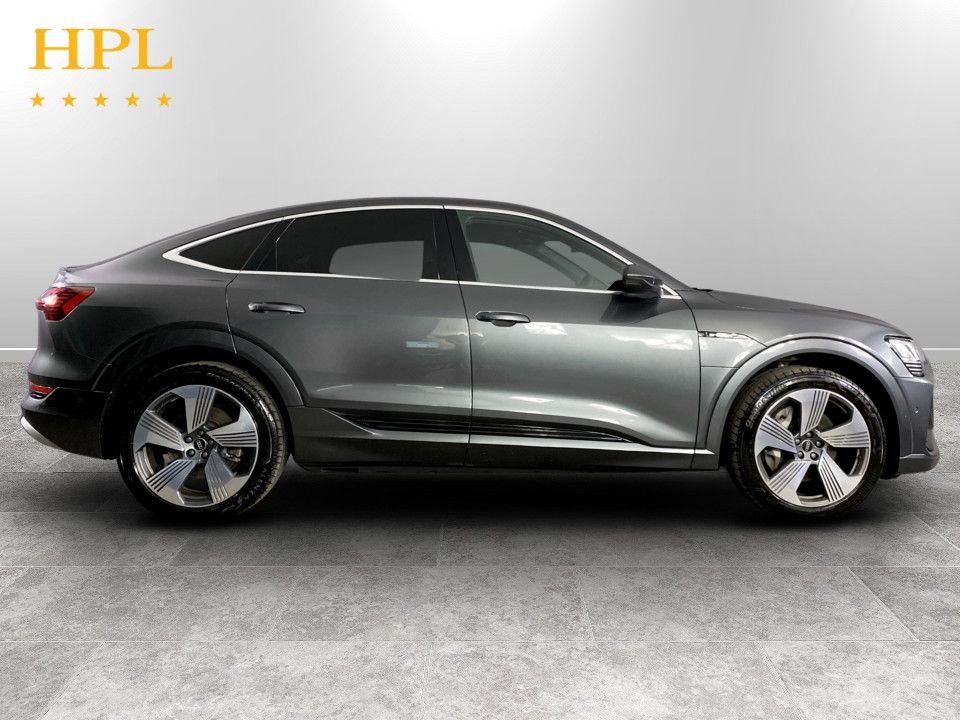 Used Audi e-tron 2022 for sale - 77850016: Photo 8