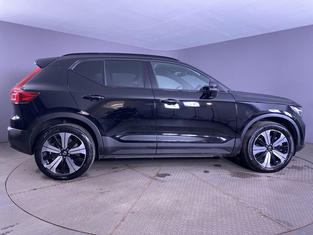 Used Volvo XC40 2022 for sale - 76632082: Photo 9