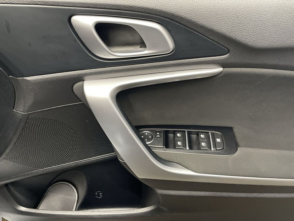 Used Kia Ceed 2023 for sale - 76923177: Photo 23