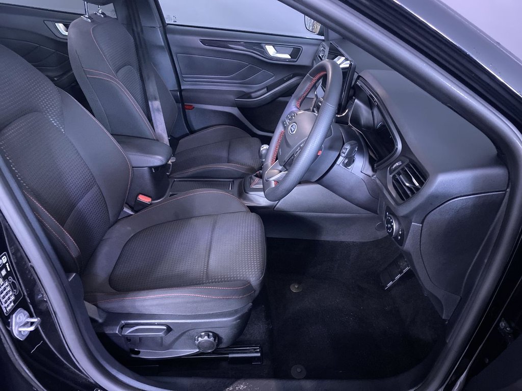 Used Ford Focus 2024 for sale - 76406772: Photo 15