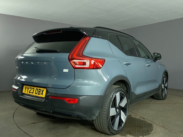 Used Volvo XC40 2023 for sale - 75432481: Photo 8