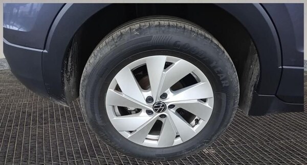 Used Volkswagen T-Cross 2024 for sale - 75359057: Photo 4