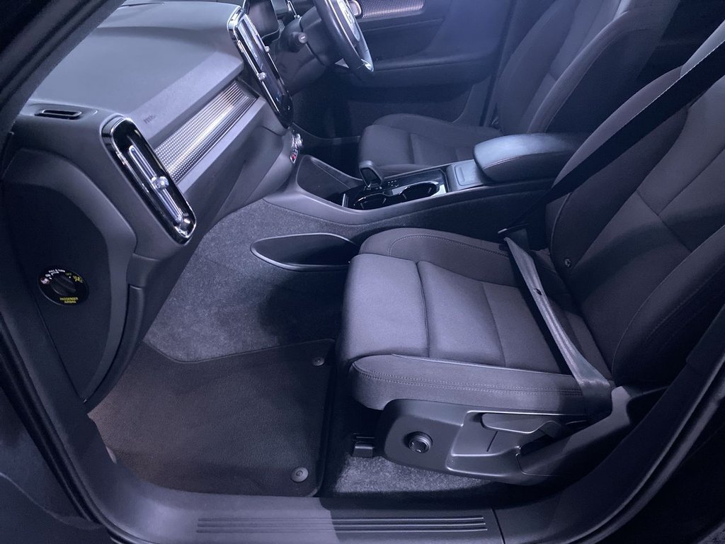 Used Volvo XC40 2021 for sale - 76496721: Photo 17