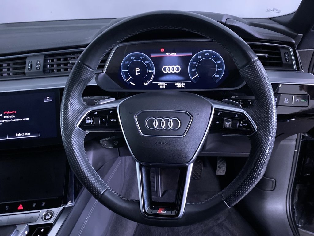 Used Audi e-tron 2021 for sale - 77384592: Photo 16