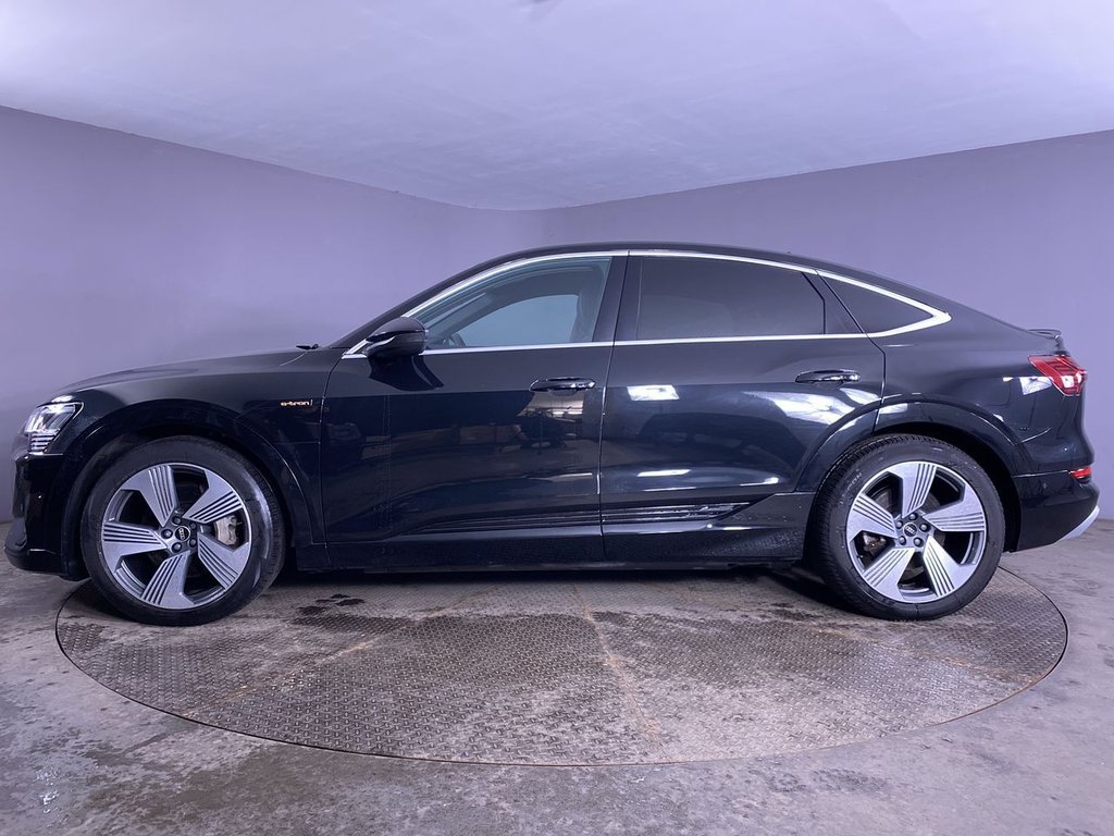 Used Audi e-tron 2021 for sale - 77384592: Photo 5