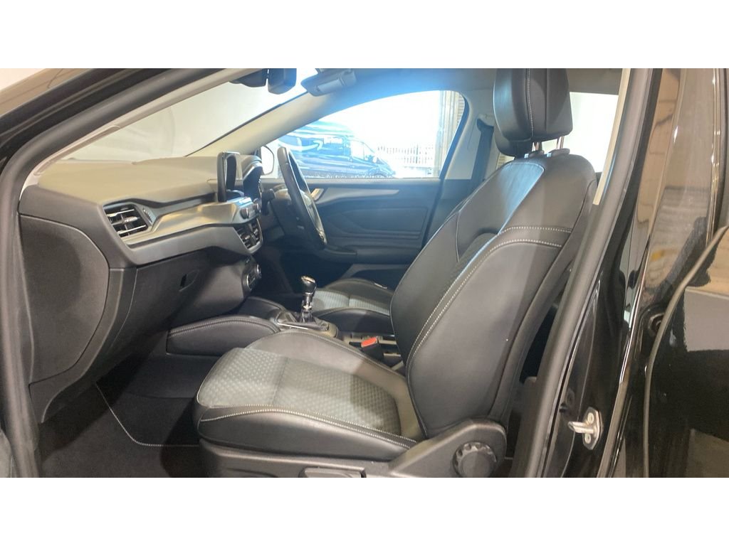 Used Ford Focus 2019 for sale - 76417578: Photo 11