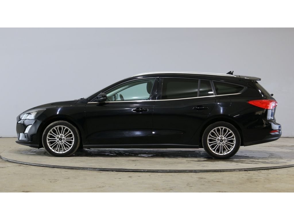 Used Ford Focus 2019 for sale - 76417578: Photo 2