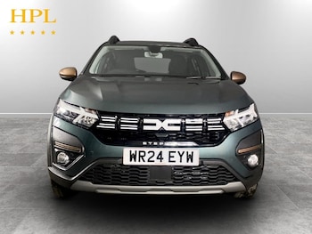 Used Dacia Sandero Stepway 2024 for sale - 79046808: Photo