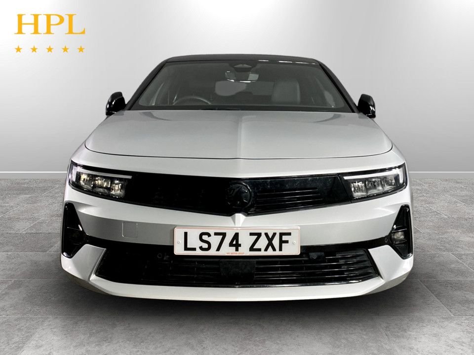 Used Vauxhall Astra 2024 for sale - 77654601: Photo 2