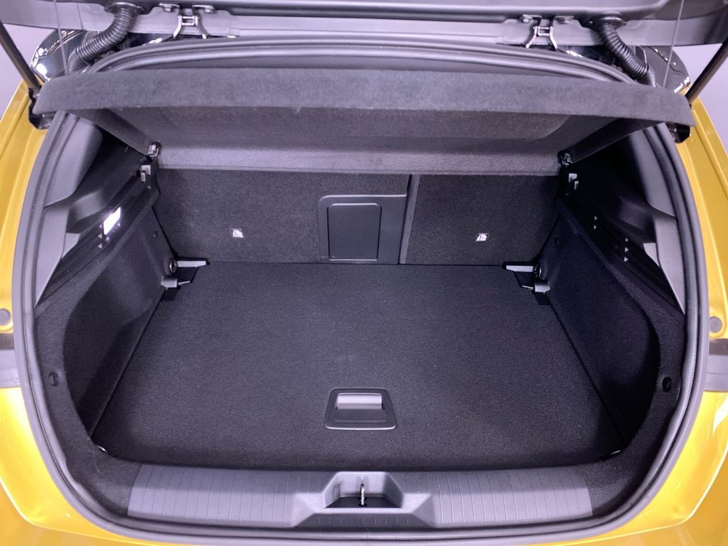 Used Vauxhall Astra 2024 for sale - 76009307: Photo 13