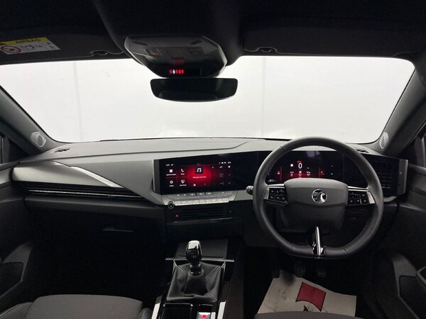 Used Vauxhall Astra 2024 for sale - 76009307: Photo 8