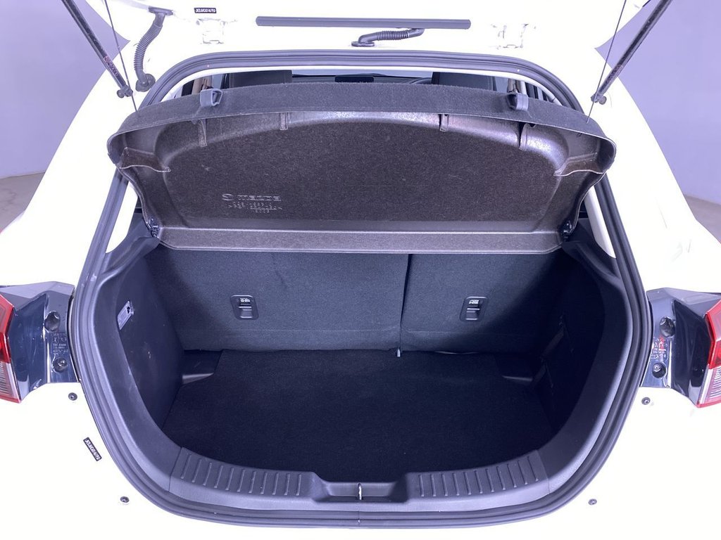 Used Mazda Mazda2 2023 for sale - 76986010: Photo 13