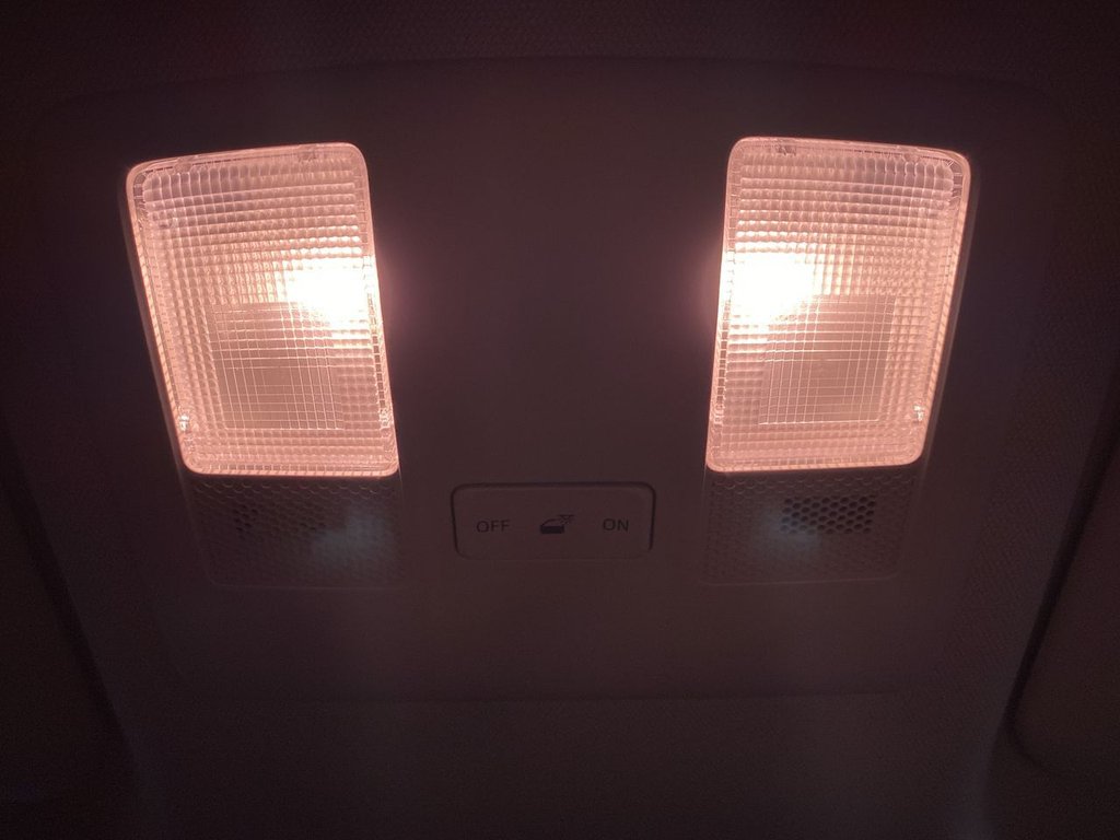 Used Mazda Mazda2 2023 for sale - 76986010: Photo 18