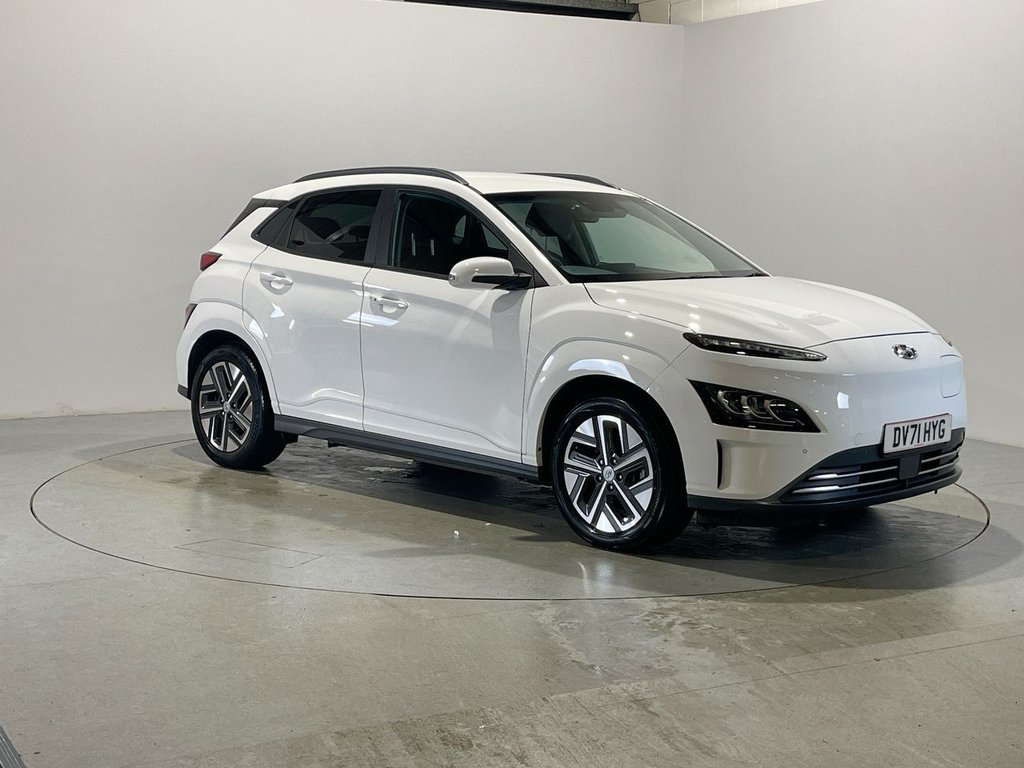 Used Hyundai KONA 2021 for sale - 76950349: Photo 2