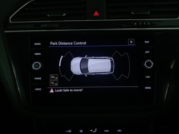 Used Volkswagen Tiguan 2022 for sale - 75320631: Photo 24