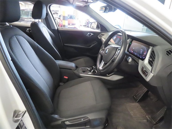 Used BMW 1 Series 2024 for sale - 76266942: Photo 11