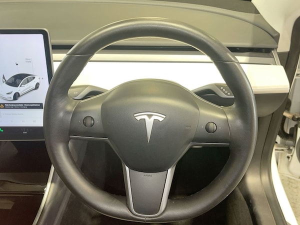 Used Tesla Model 3 2020 for sale - 76291141: Photo 3