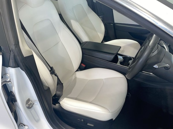 Used Tesla Model 3 2020 for sale - 76291141: Photo 5