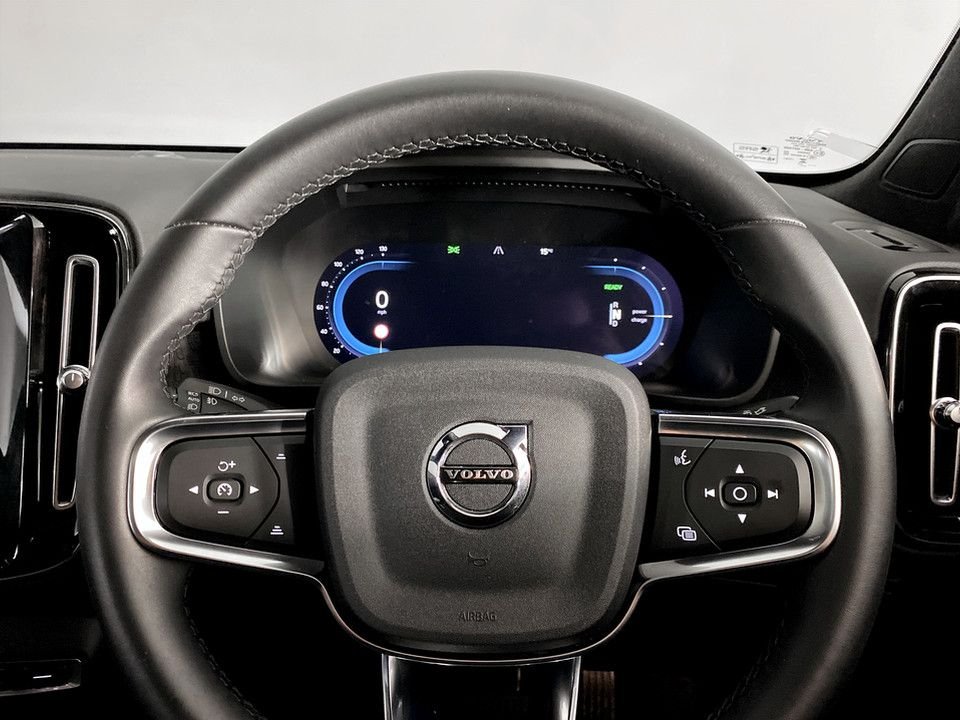 Used Volvo C40 2023 for sale - 77734360: Photo 13