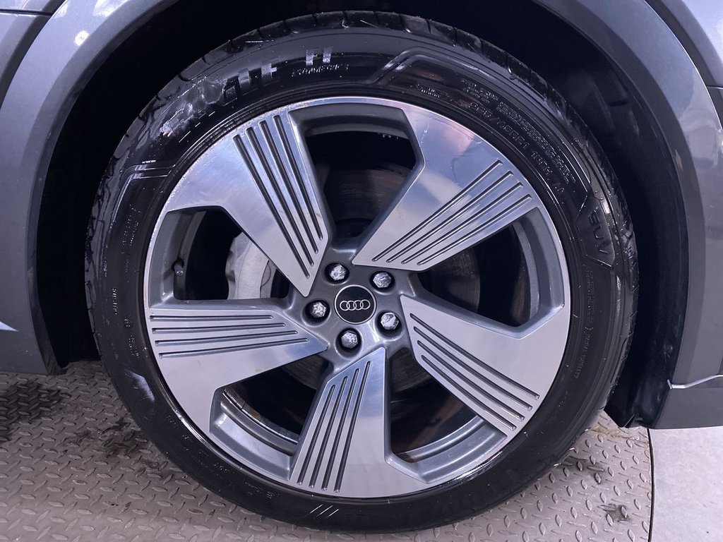 Used Audi e-tron 2022 for sale - 77140056: Photo 12