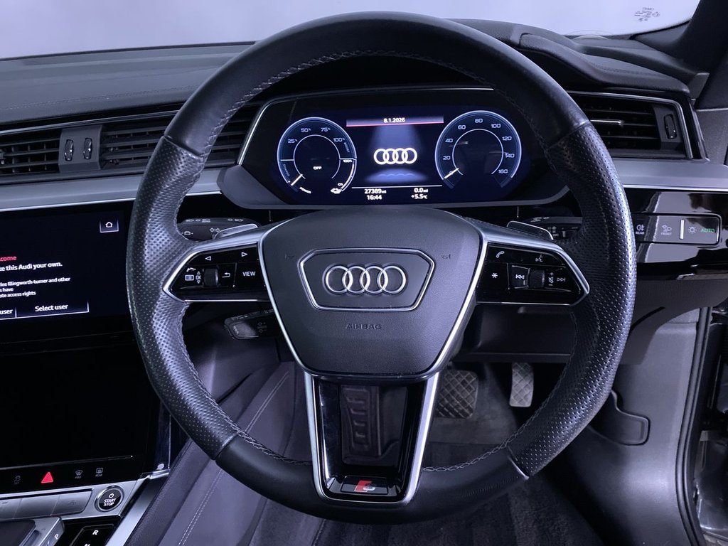 Used Audi e-tron 2022 for sale - 77140056: Photo 16