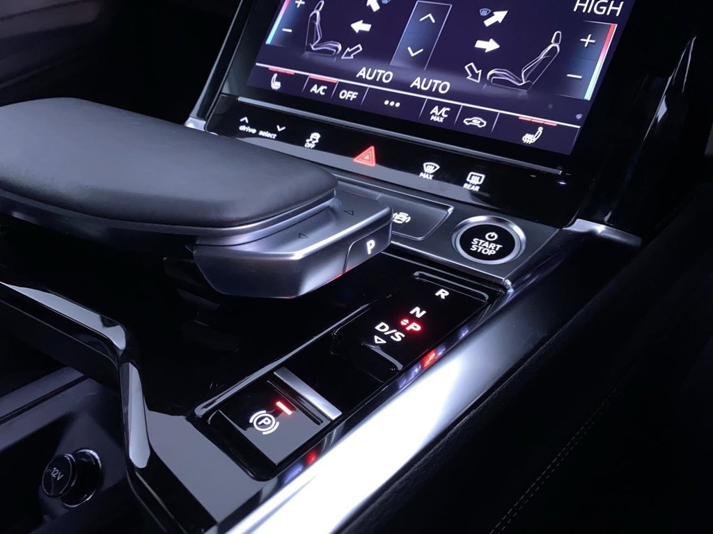 Used Audi e-tron 2022 for sale - 77140056: Photo 21