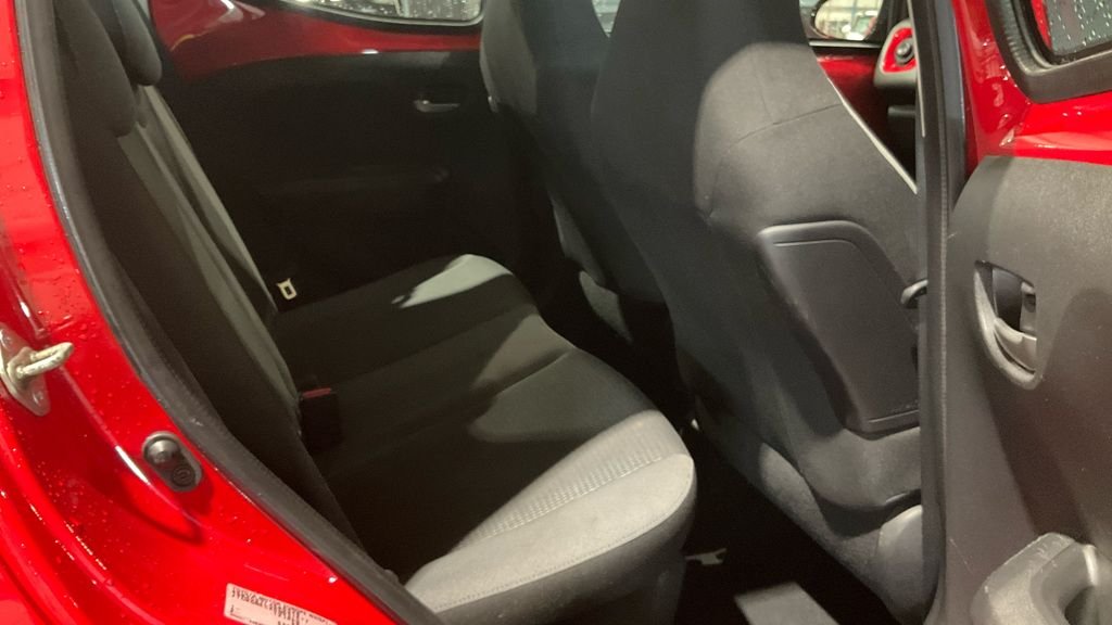 Used Toyota AYGO 2021 for sale - 76323376: Photo 8