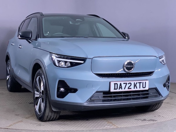 Used Volvo XC40 2022 for sale - 76185064: Photo 2