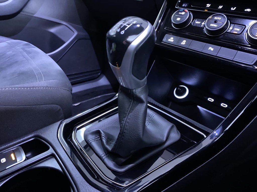 Used Volkswagen Touran 2021 for sale - 76768686: Photo 21