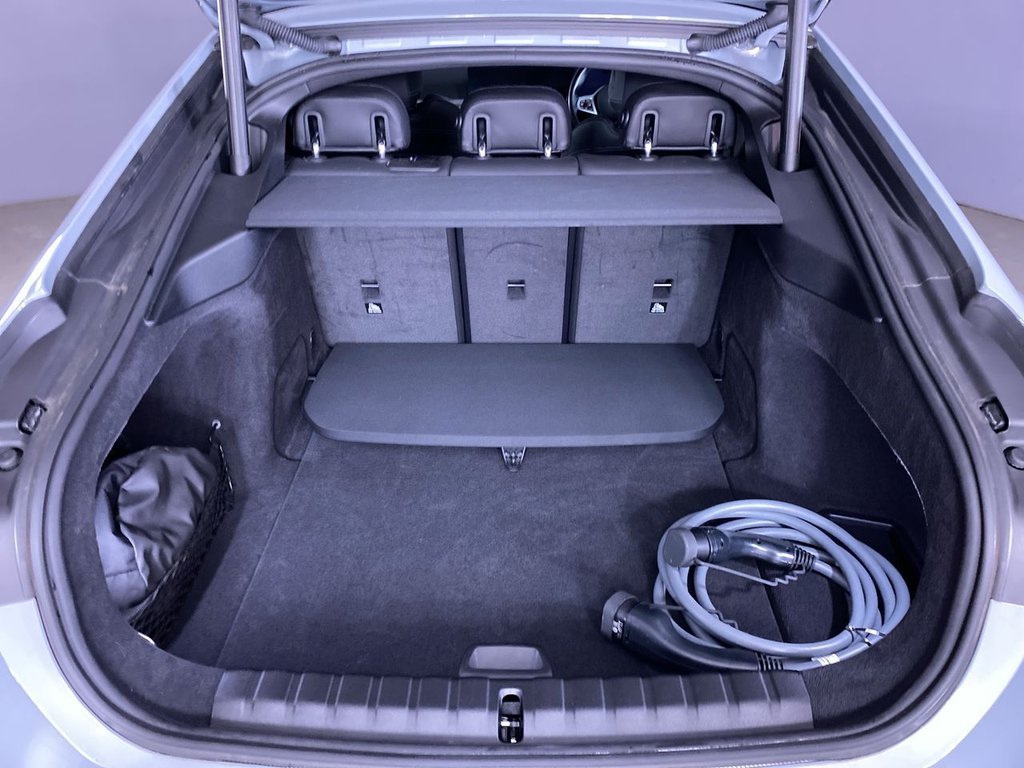 Used BMW i4 2023 for sale - 76396385: Photo 13