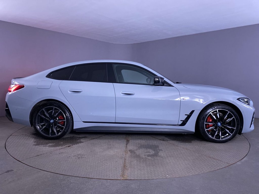 Used BMW i4 2023 for sale - 76396385: Photo 9