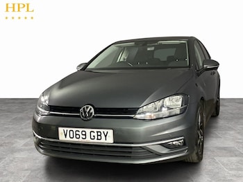 Used Volkswagen Golf 2019 for sale - 79482413: Photo