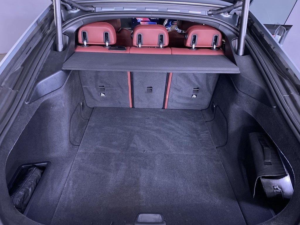 Used BMW i4 2022 for sale - 76396107: Photo 13