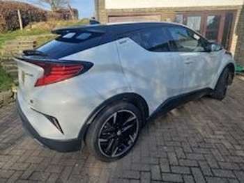 Used Toyota C-HR 2022 for sale - 74002763: Photo