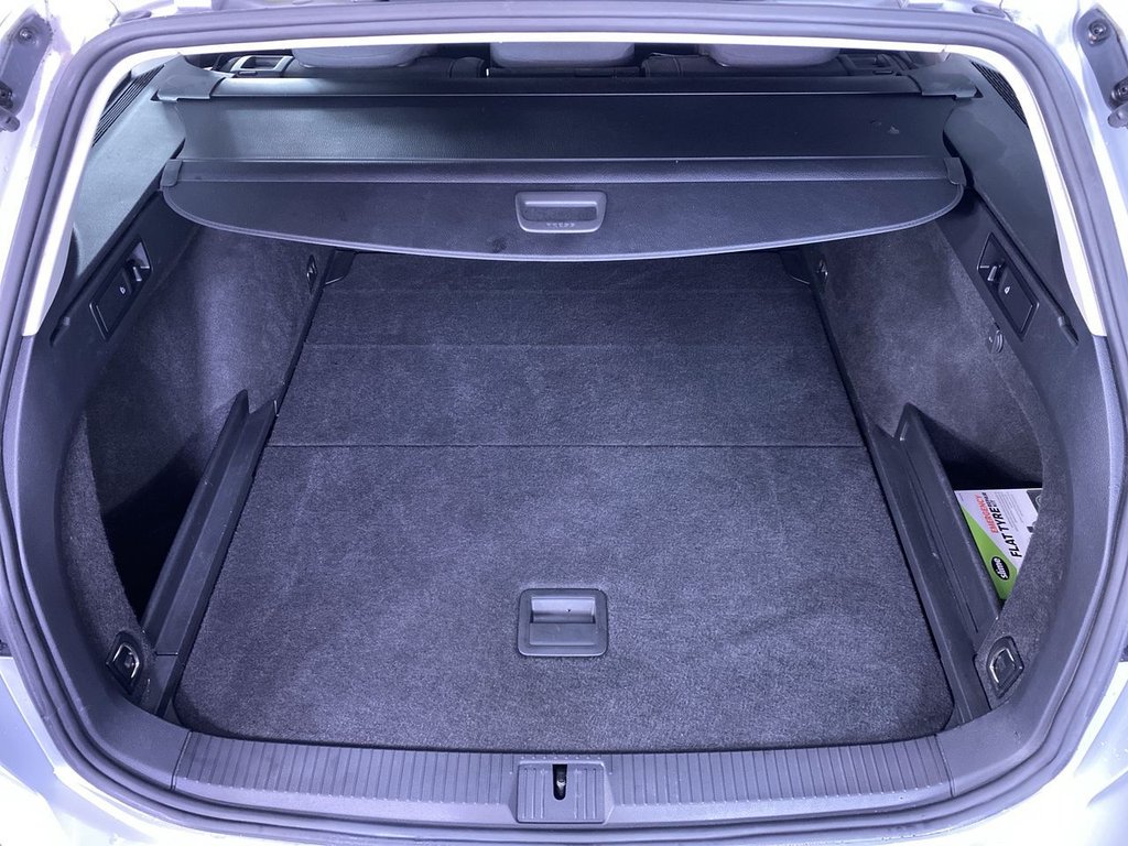 Used Volkswagen Passat 2021 for sale - 77110589: Photo 13