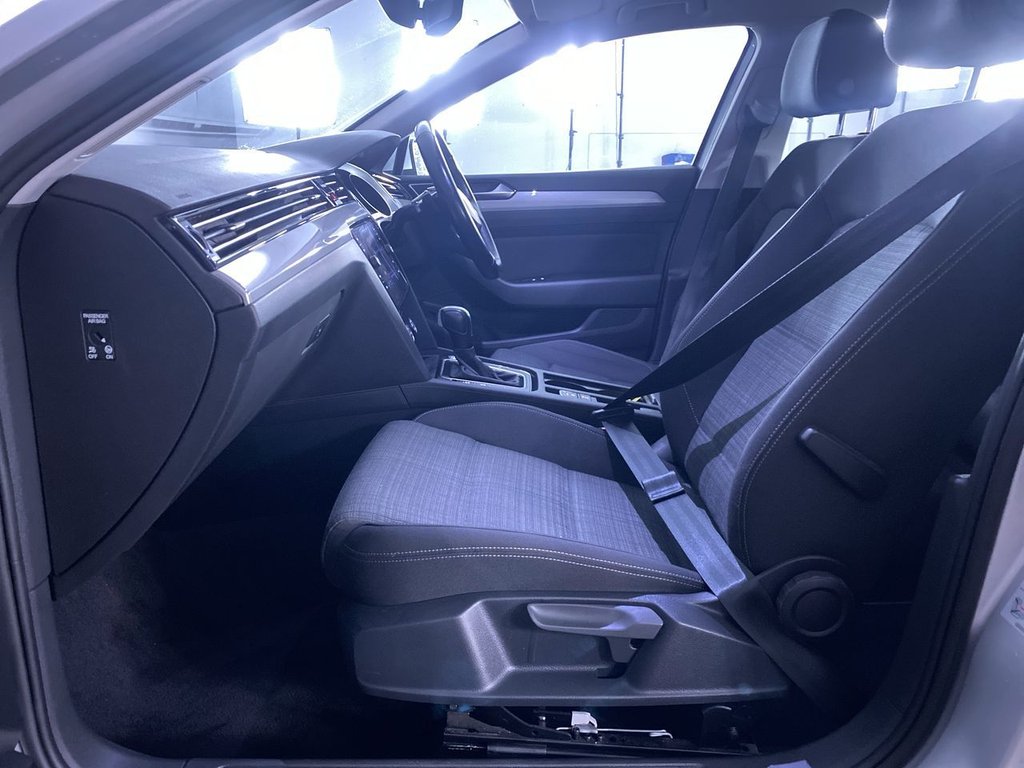 Used Volkswagen Passat 2021 for sale - 77110589: Photo 17