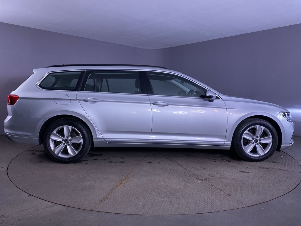 Used Volkswagen Passat 2021 for sale - 77110589: Photo 9