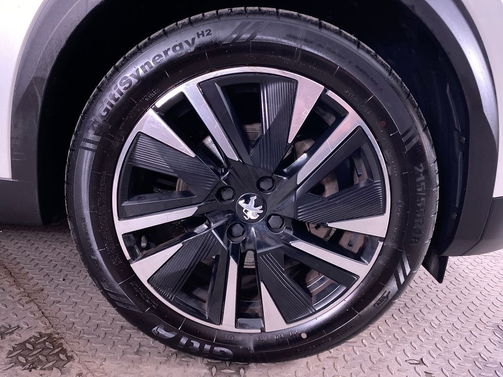 Used Peugeot E-2008 2020 for sale - 76710887: Photo 12