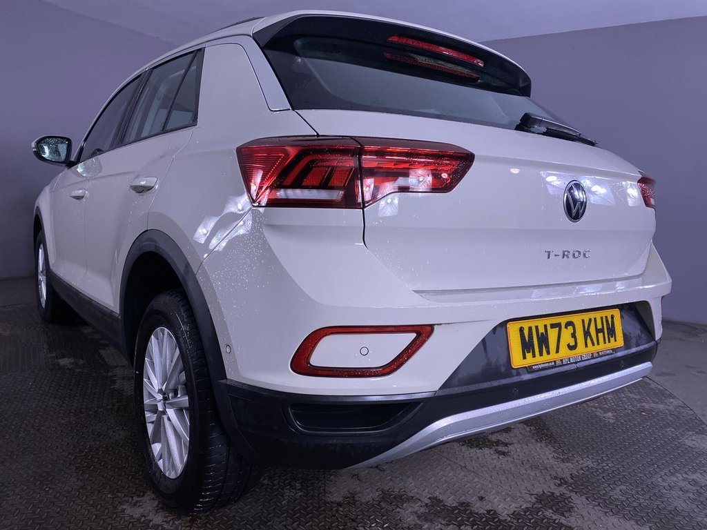 Used Volkswagen T-Roc 2023 for sale - 76509949: Photo 14