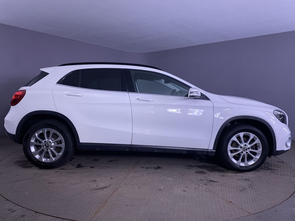 Used Mercedes-Benz GLA 2018 for sale - 76950351: Photo 9