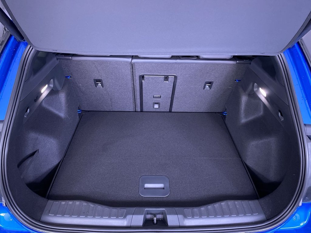 Used Ford Explorer 2024 for sale - 76570403: Photo 13