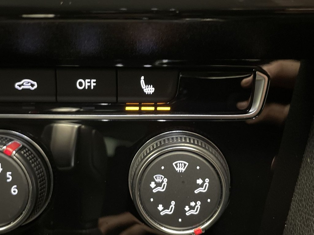 Used Volkswagen Passat 2022 for sale - 76710885: Photo 23