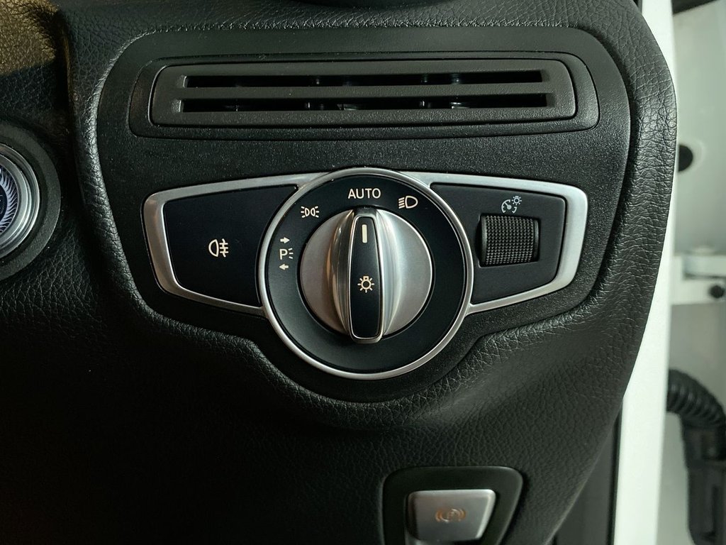 Used Mercedes-Benz GLC 2020 for sale - 76527141: Photo 23